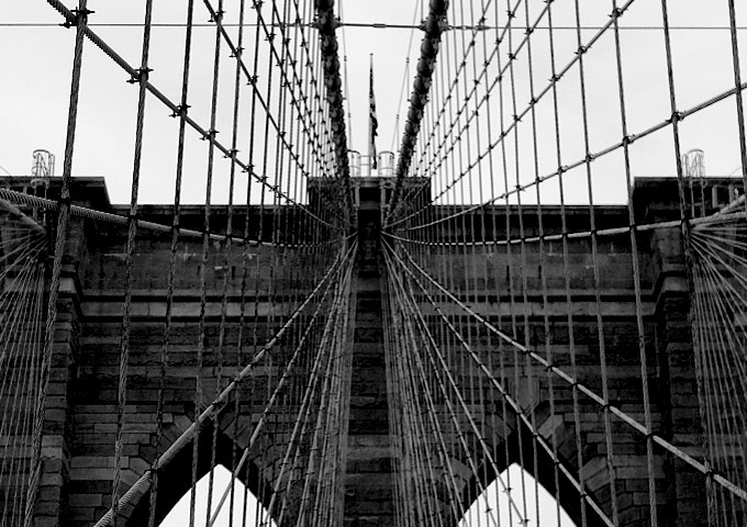 Schwarz-Weissbild New York, Brooklyn Bridge